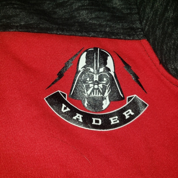 NWOT- Darth Vader Hoody - Picture 3 of 4